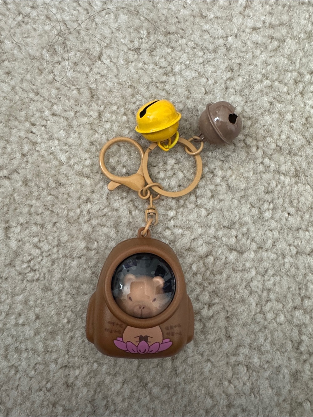 Capybara Light up Keychain